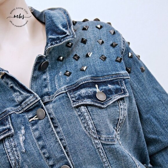 Torrid AC/DC Stud Distressed Denim Jacket Blue White Women Plus Size 2 - Picture 10 of 15